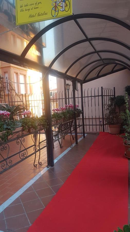 Albergo Natalina フィナーレ・リーグレ エクステリア 写真